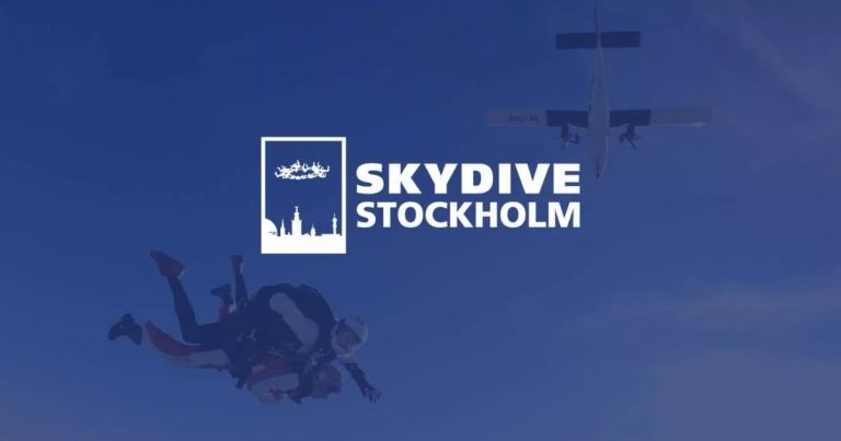 Hoppa från 4000 meter över Stockholm